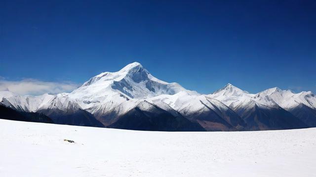 什么样的雪山（什么样的雪山填形容词）-第3张图片-ECN交易平台排行榜